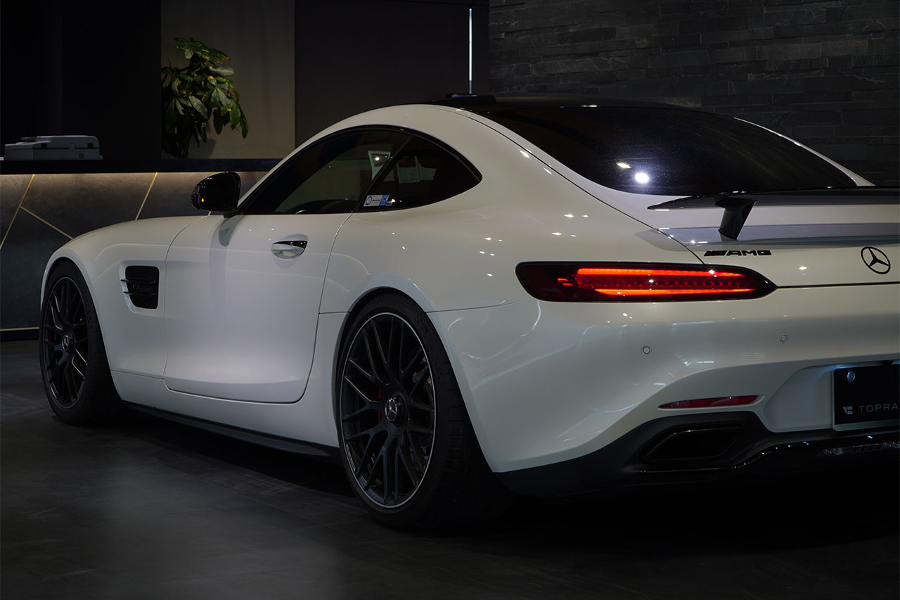 2017 Mercedes-AMG GT null