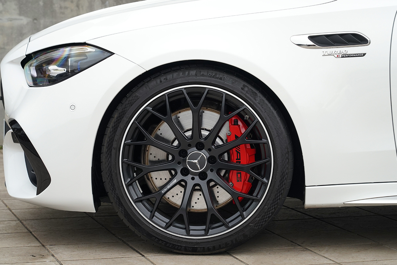 2024 Mercedes-AMG C CLASS 