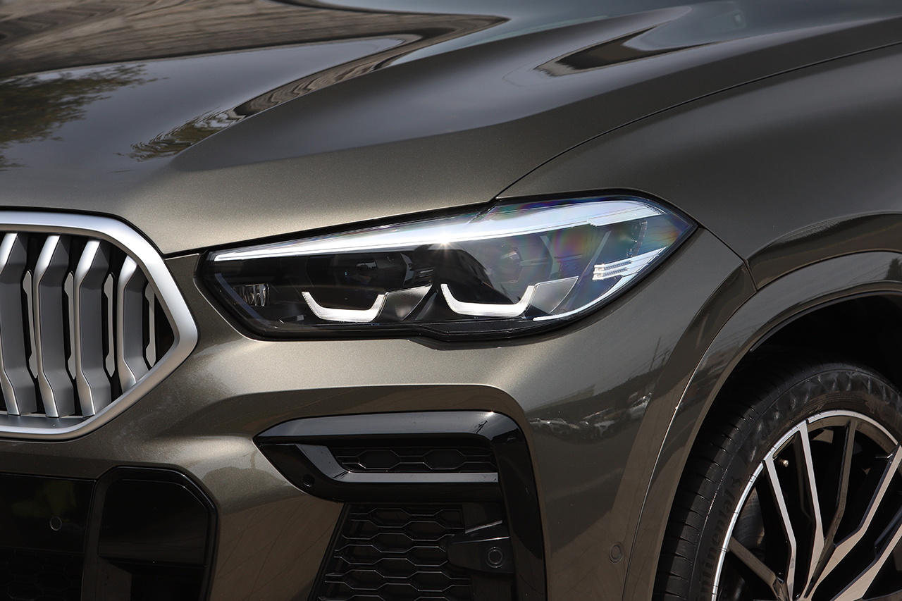 2023 BMW X6 
