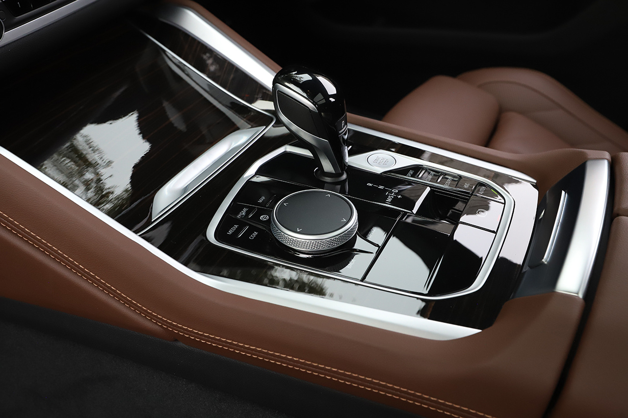 2023 BMW X6 