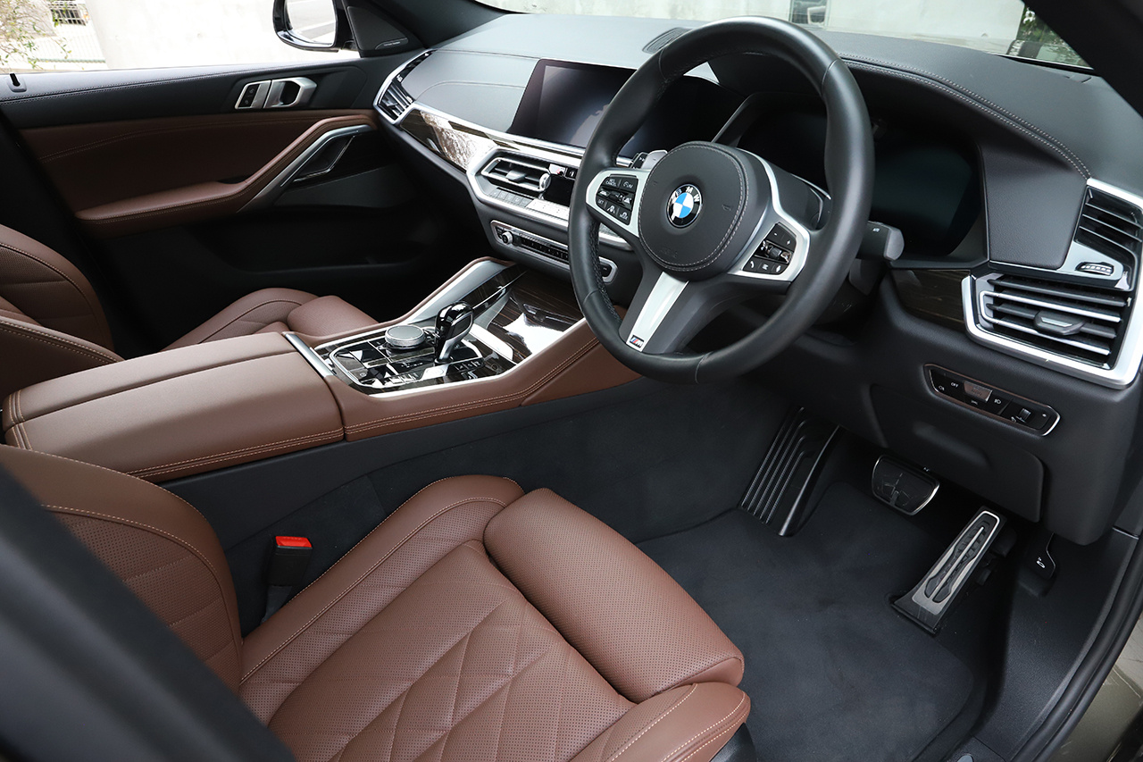 2023 BMW X6 