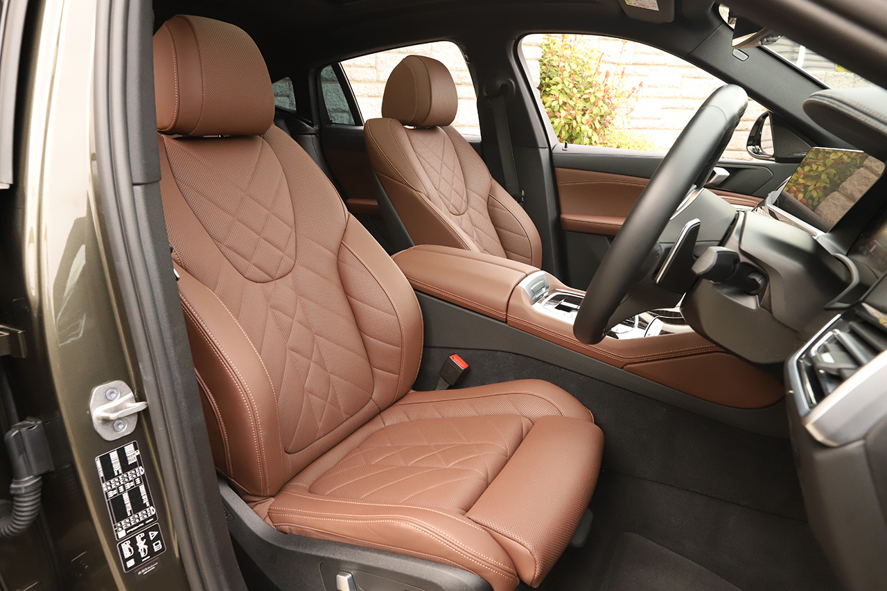 2023 BMW X6 