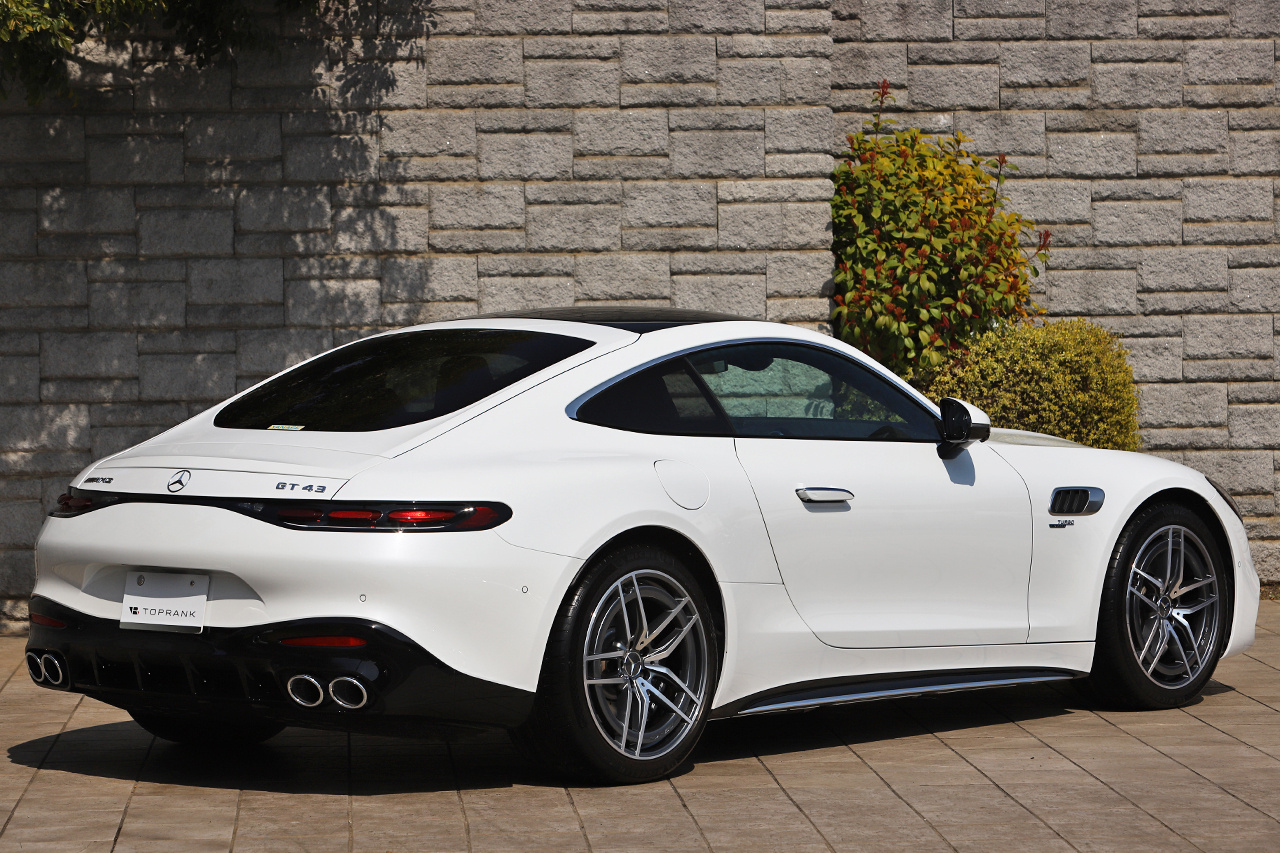 2025 Mercedes-AMG GT 