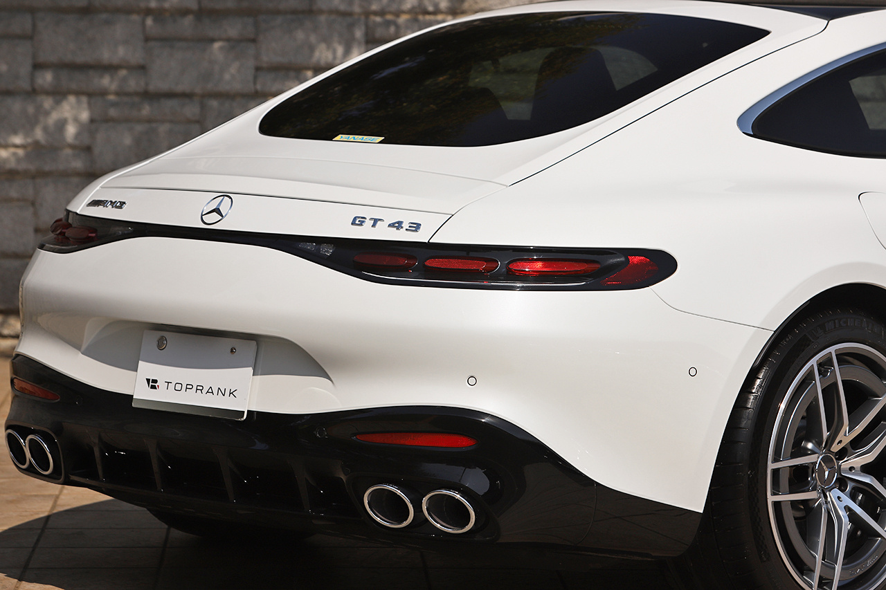 2025 Mercedes-AMG GT 