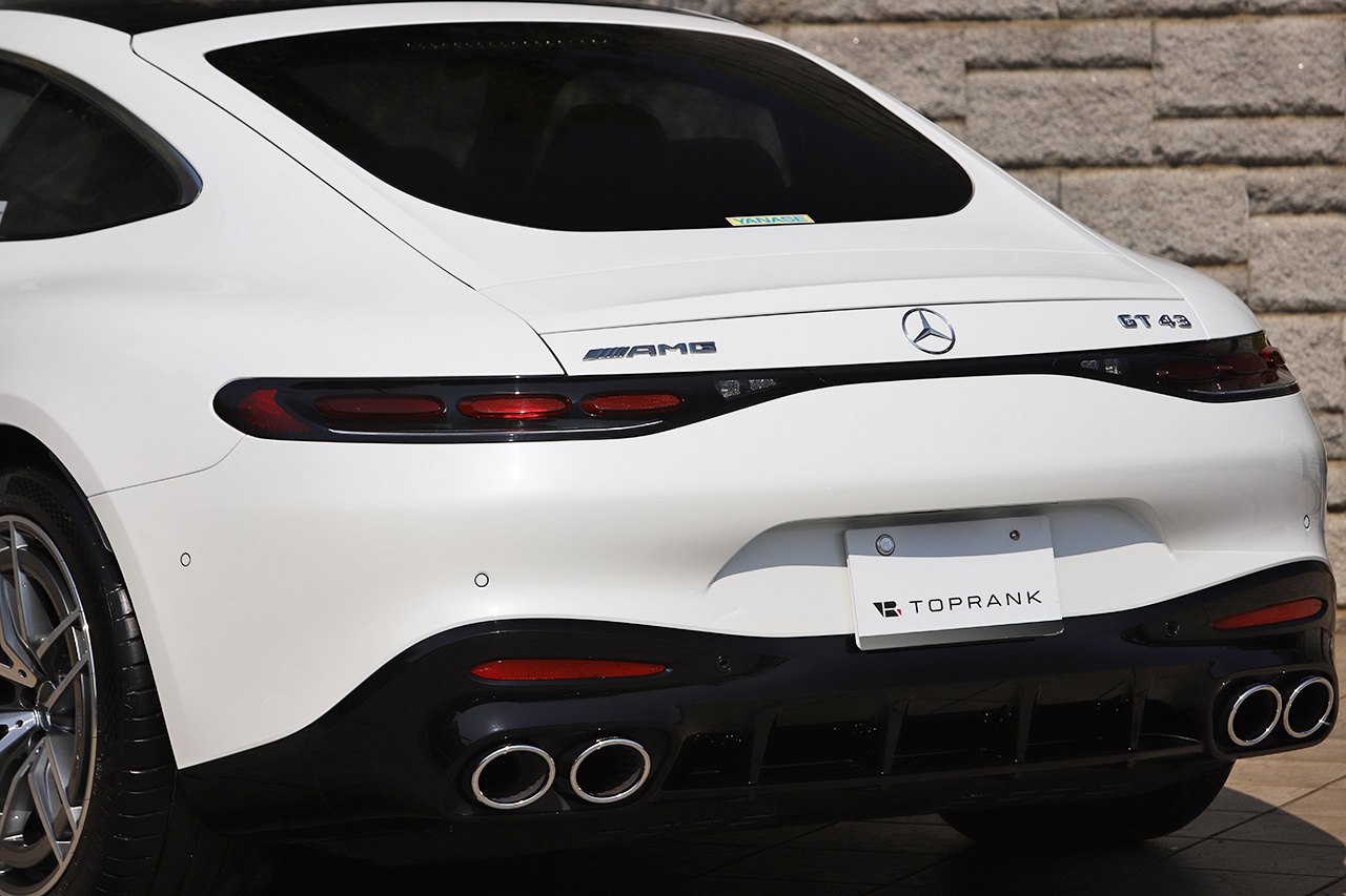 2025 Mercedes-AMG GT 