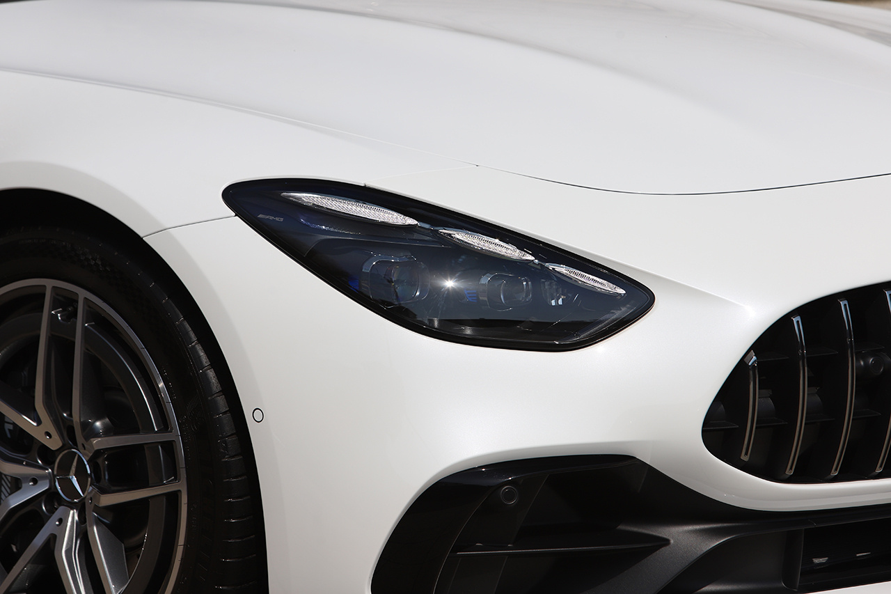 2025 Mercedes-AMG GT 