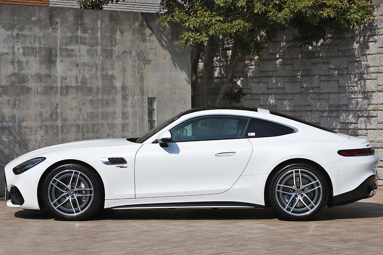 2025 Mercedes-AMG GT 