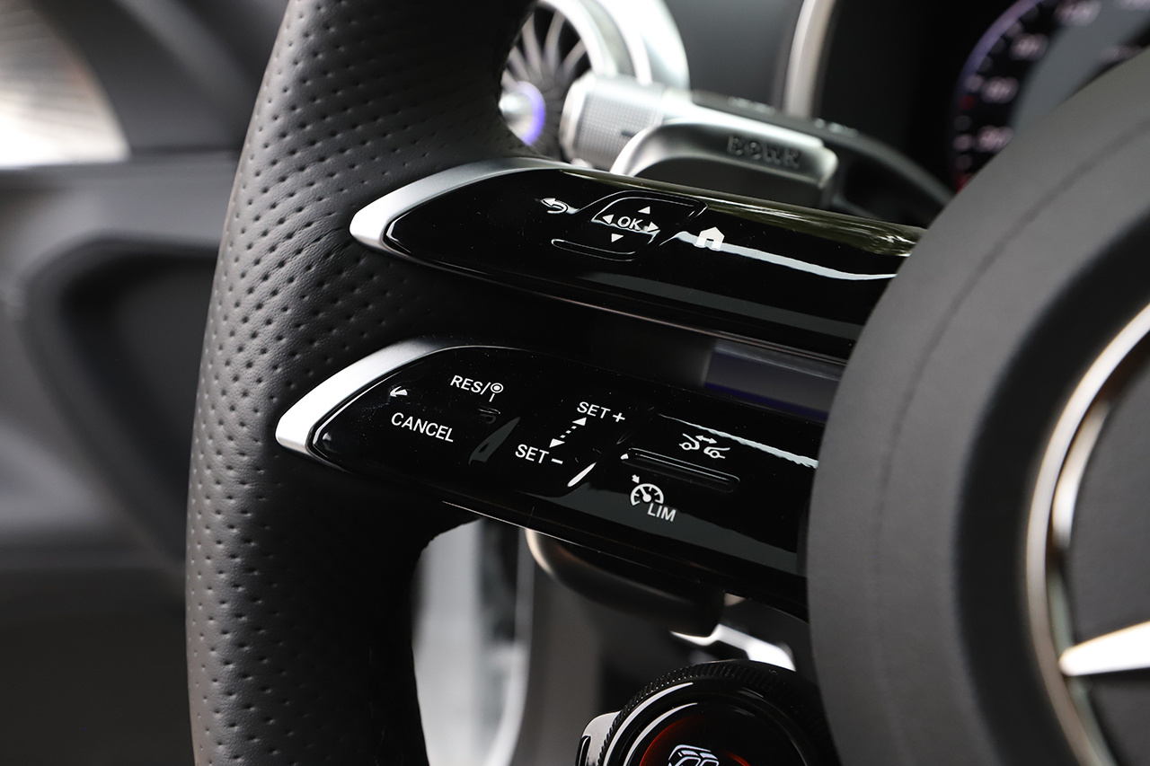 2025 Mercedes-AMG GT 