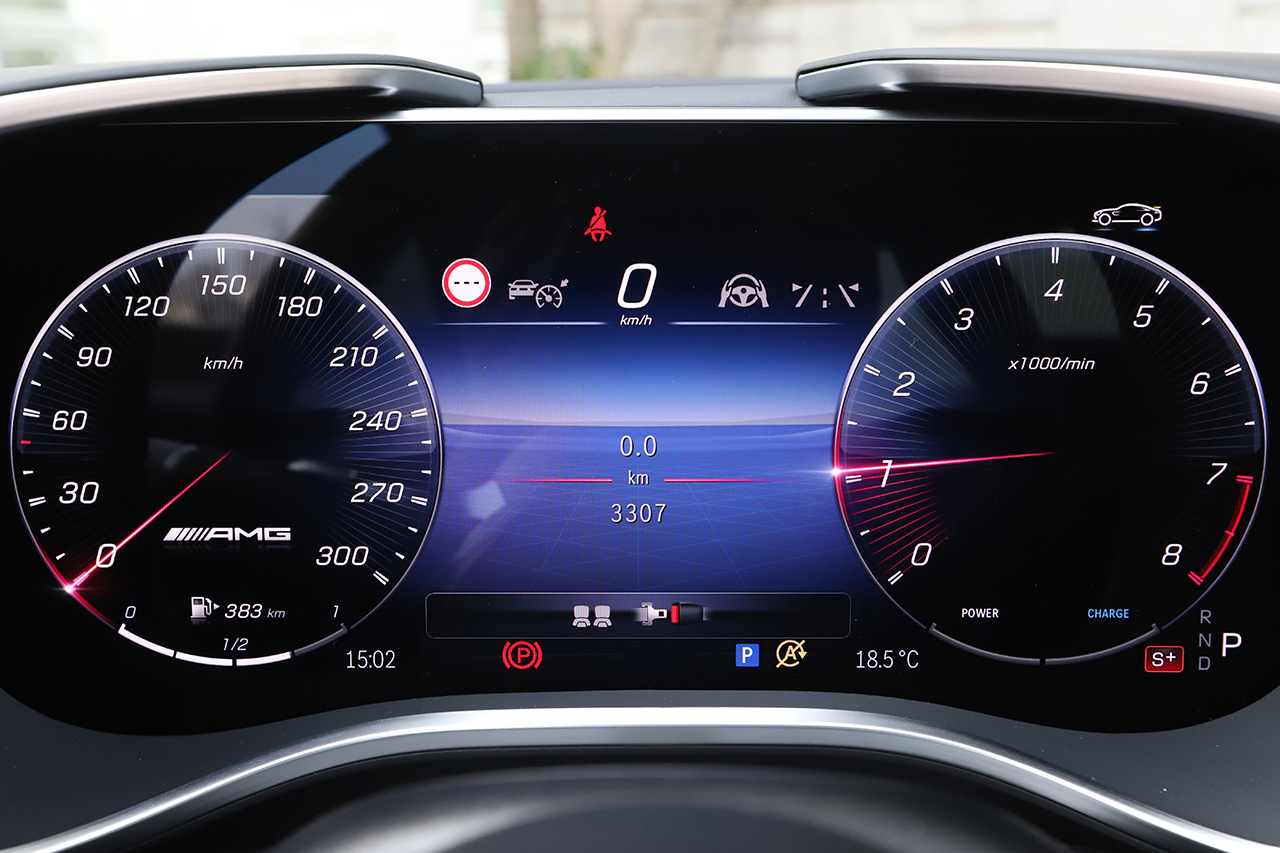 2025 Mercedes-AMG GT 