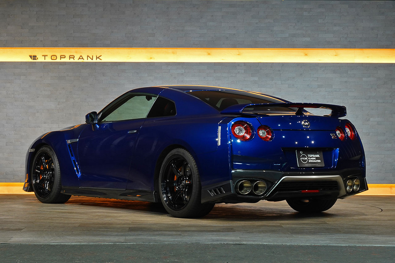 2018 Nissan GT-R R35 GT-R Track edition engineered by NISMO, MY18, Aurora Flare Blue Pearl, NISMO Sports Resetting