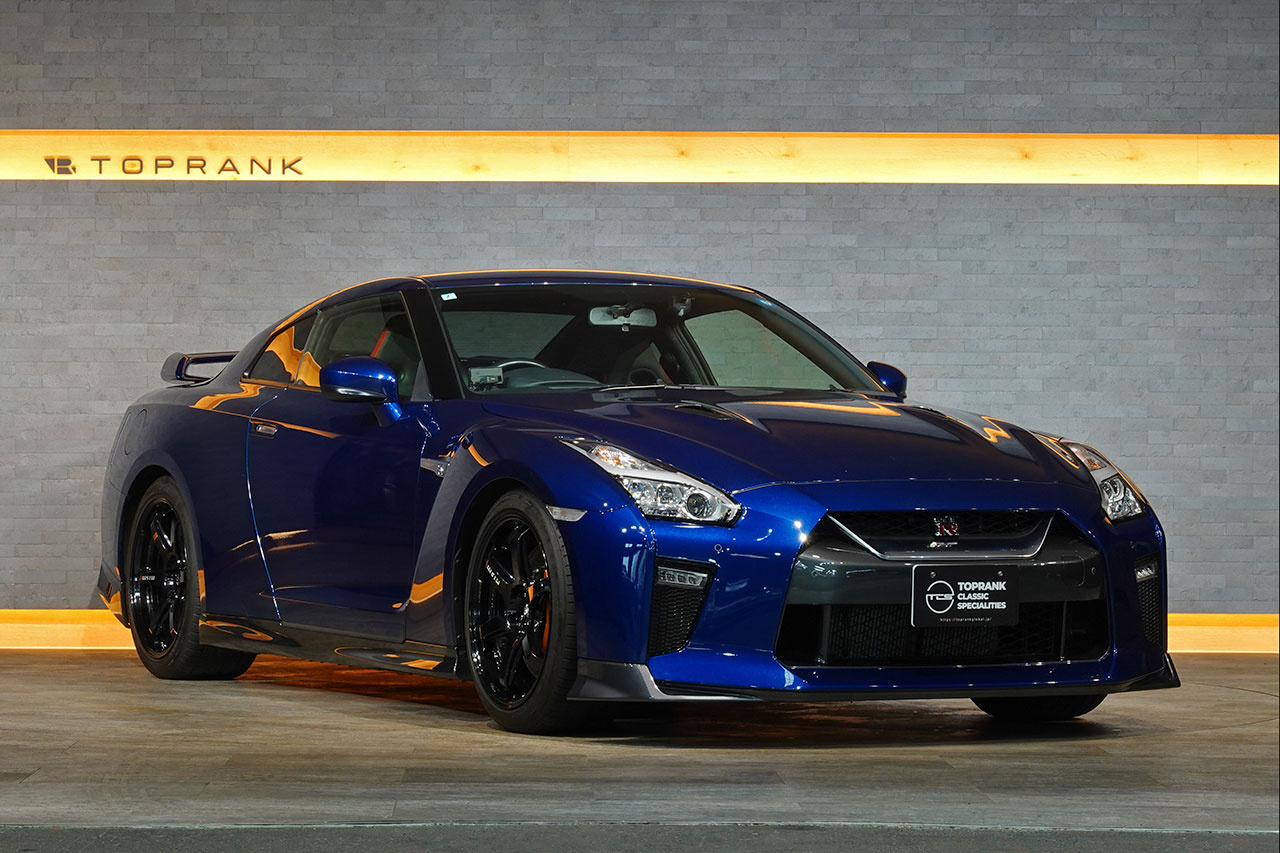 2018 Nissan GT-R R35 GT-R Track edition engineered by NISMO, MY18, Aurora Flare Blue Pearl, NISMO Sports Resetting