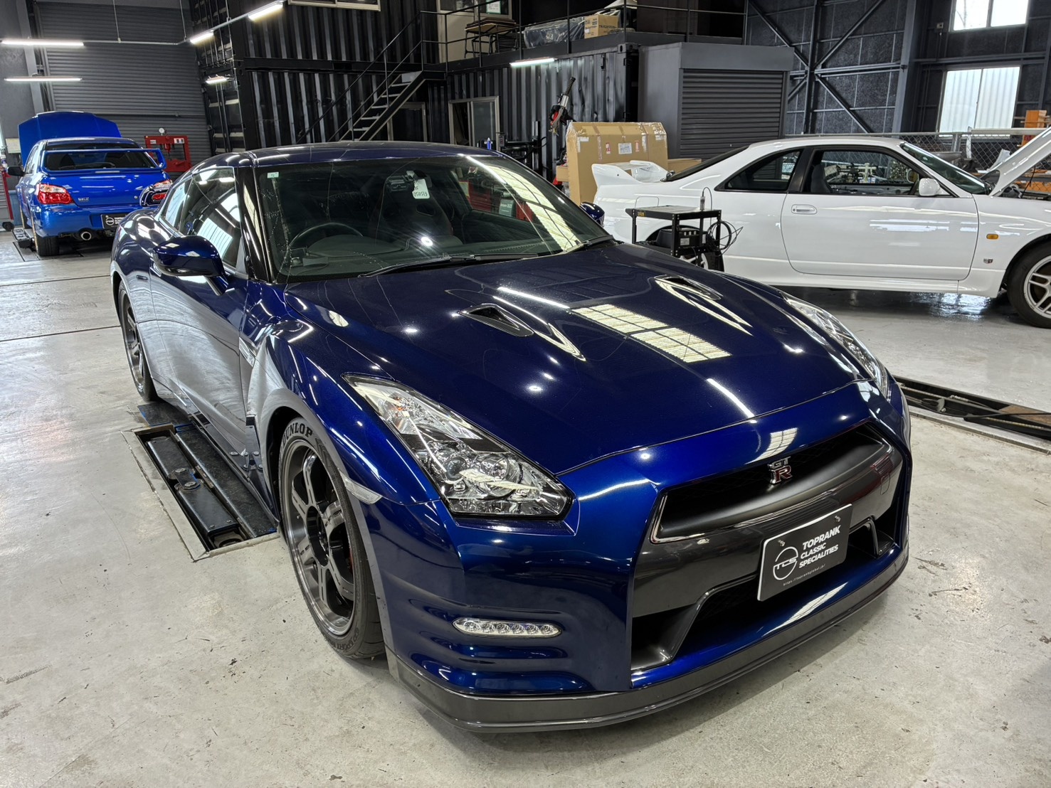 2013 Nissan GT-R FUTURE INVENTORY, R35 GT-R, MY13, Black Edition