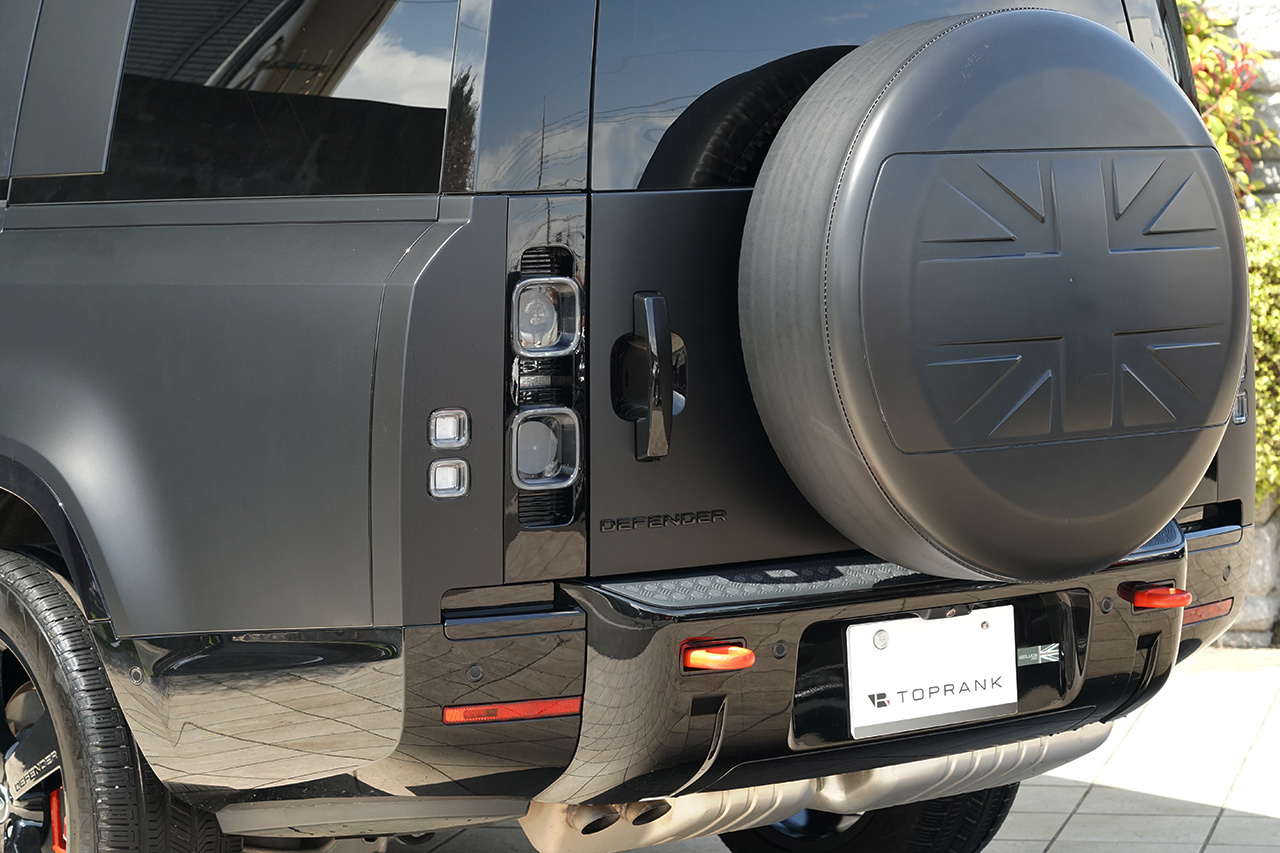 2025 Land Rover DEFENDER null