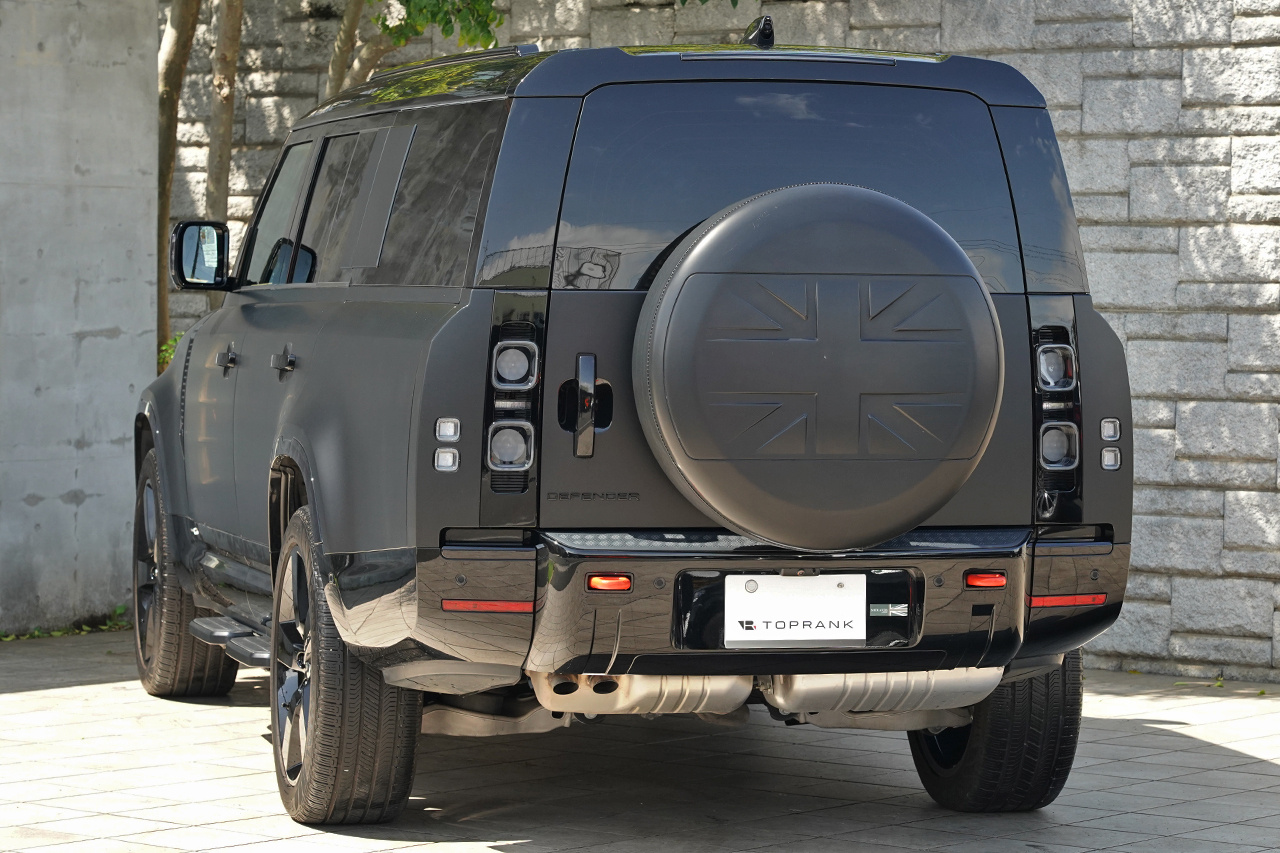 2025 Land Rover DEFENDER null