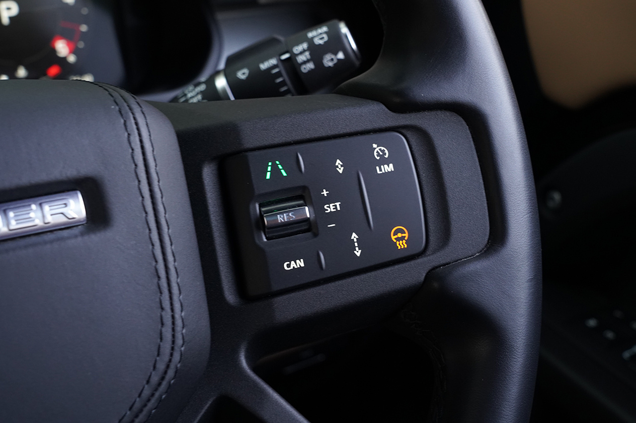 2025 Land Rover DEFENDER null