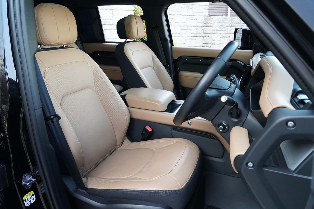 2025 Land Rover DEFENDER null