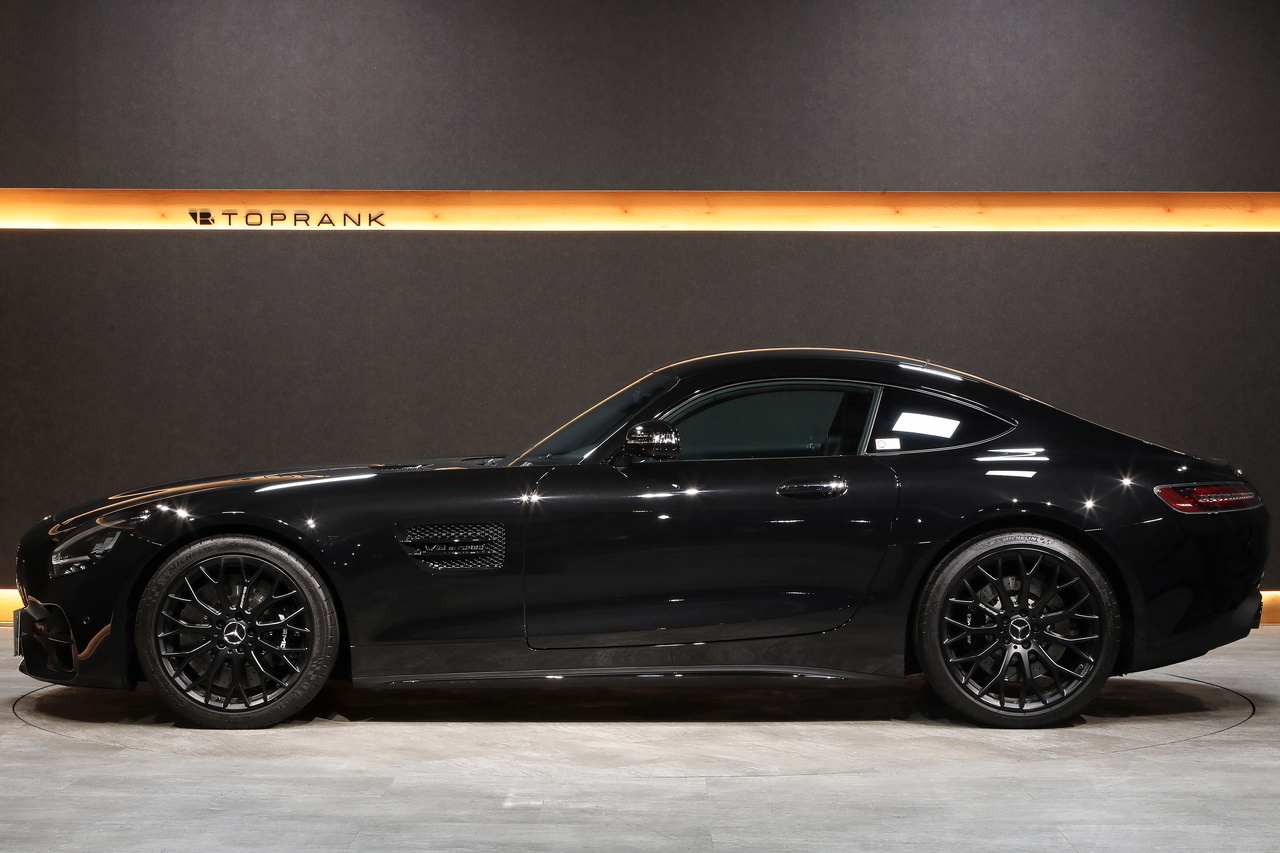 2021 Mercedes-AMG GT null