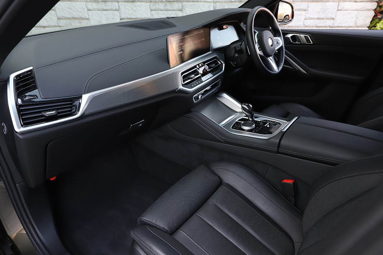 2021 BMW X6 null