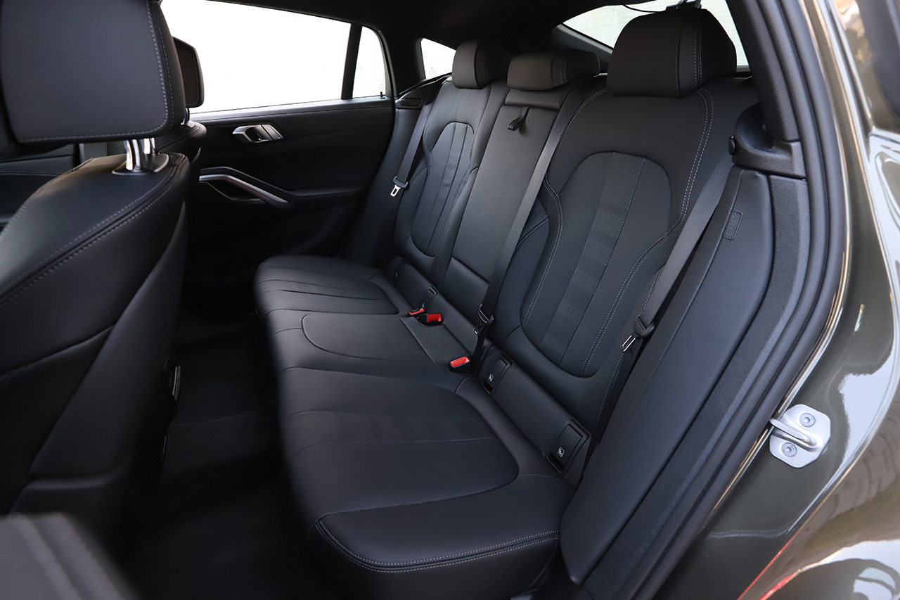 2021 BMW X6 null