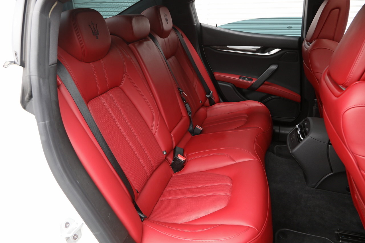 2017 Maserati GHIBLI null