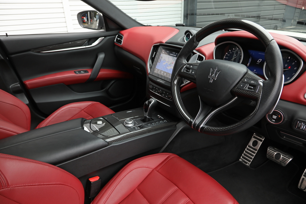 2017 Maserati GHIBLI null