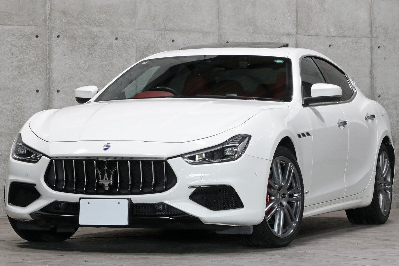 2017 Maserati GHIBLI null