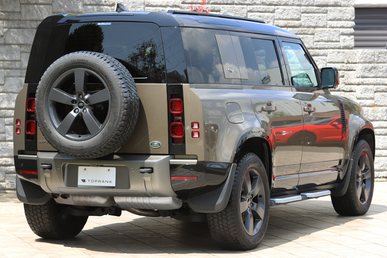 2023 Land Rover DEFENDER 