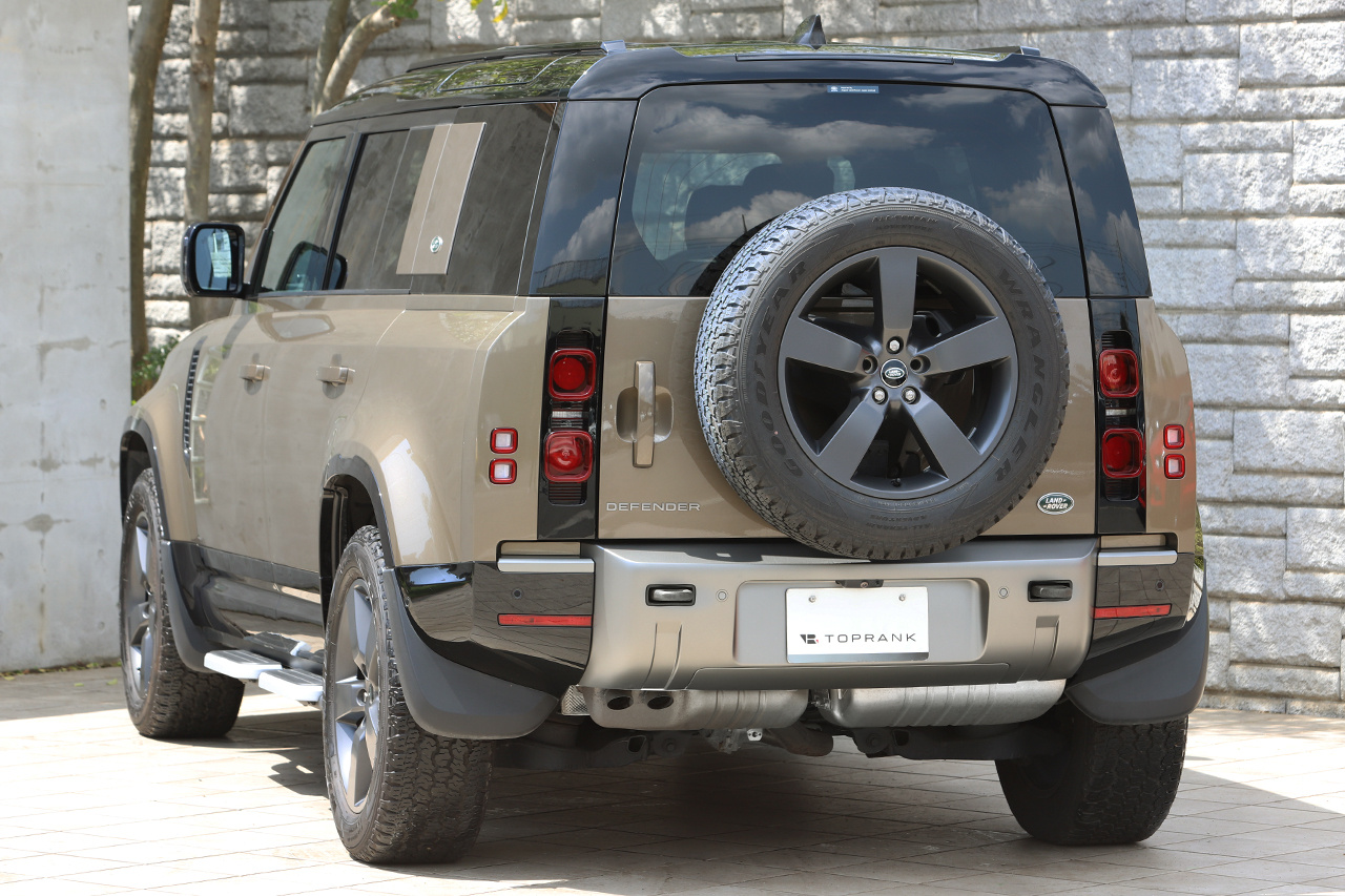 2023 Land Rover DEFENDER 