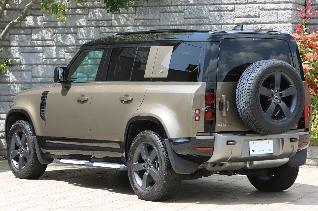 2023 Land Rover DEFENDER 