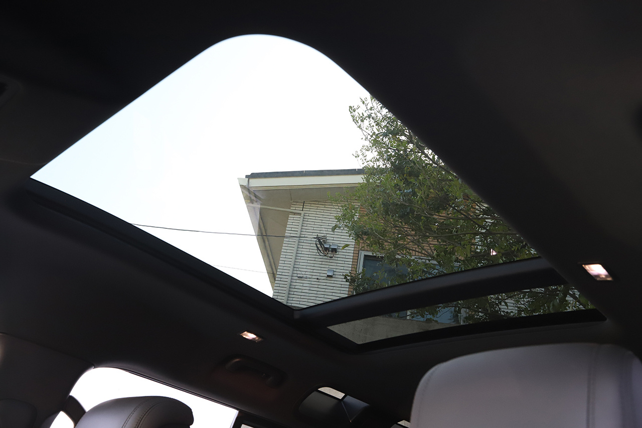 2023 Land Rover DEFENDER 