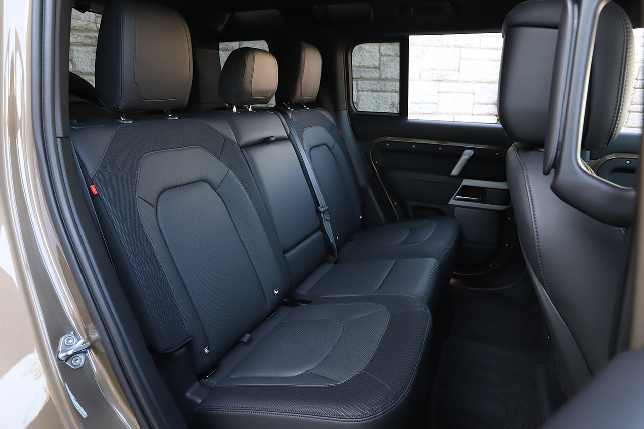 2023 Land Rover DEFENDER 