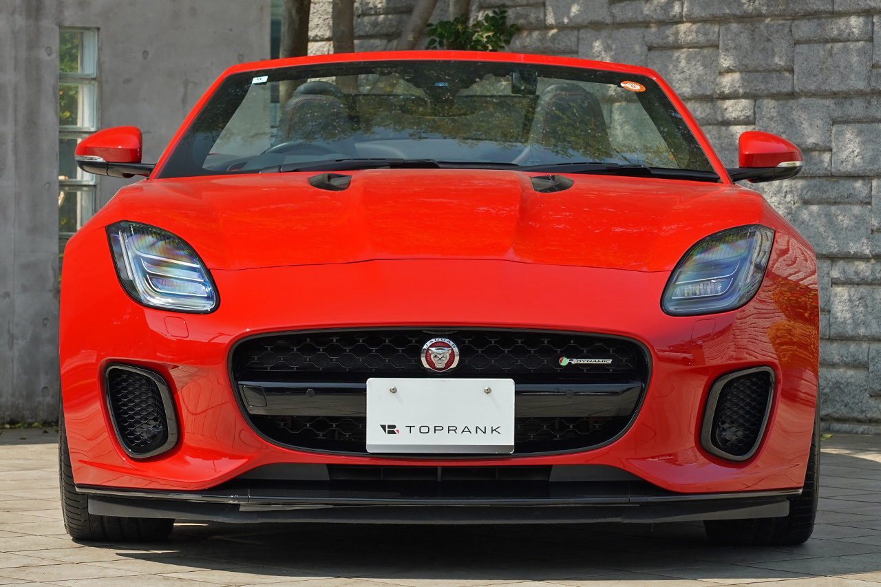 2018 Jaguar FTYPE 
