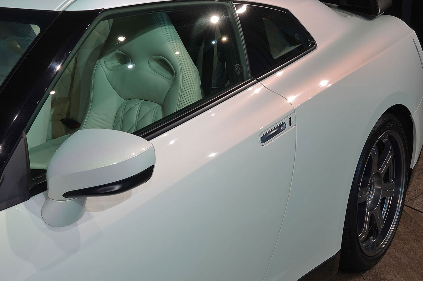 2011 Nissan GT-R R35 GT-R EGOIST, EXCLUSIVE BODY COLOR -Ultimate Opal White-, EXLUSIVE INTERIOR Leather Cordination