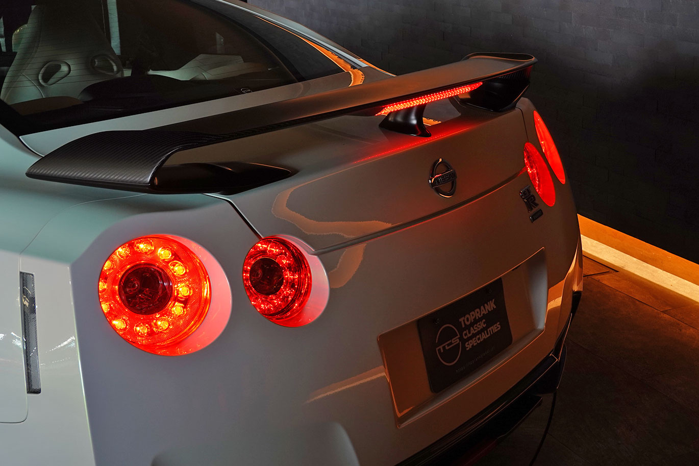 2011 Nissan GT-R R35 GT-R EGOIST, EXCLUSIVE BODY COLOR -Ultimate Opal White-, EXLUSIVE INTERIOR Leather Cordination