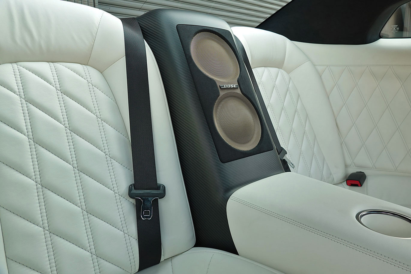 2011 Nissan GT-R R35 GT-R EGOIST, EXCLUSIVE BODY COLOR -Ultimate Opal White-, EXLUSIVE INTERIOR Leather Cordination