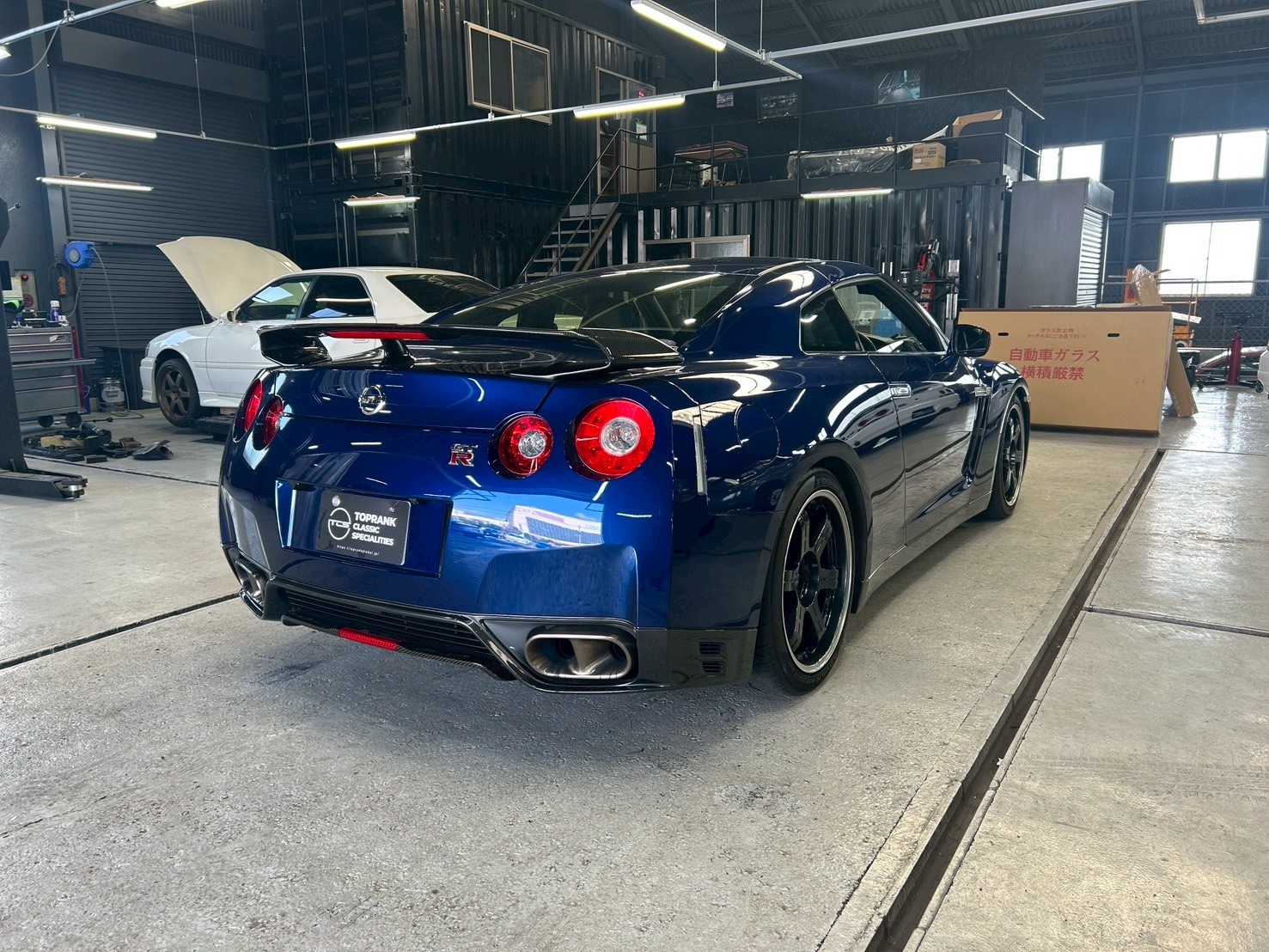 2012 Nissan GT-R UPCOMING INVENTORY, R35 GT-R Pure Edition for Track Pack