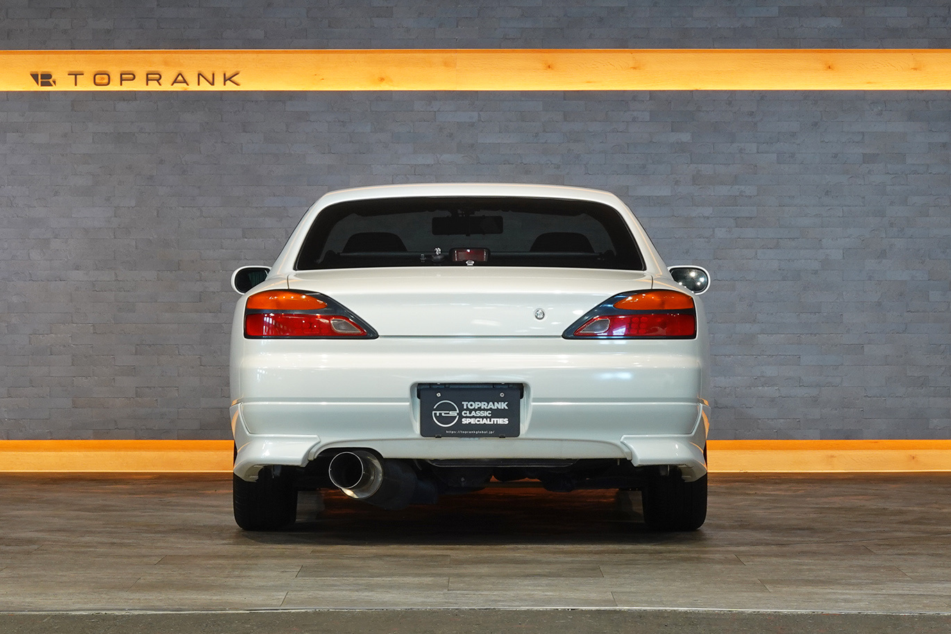 2002 Nissan SILVIA S15  Silvia Spec R・SR20DET Engine, Factory 6 Speed Manual, Aftermarket Spin-Turn Knob