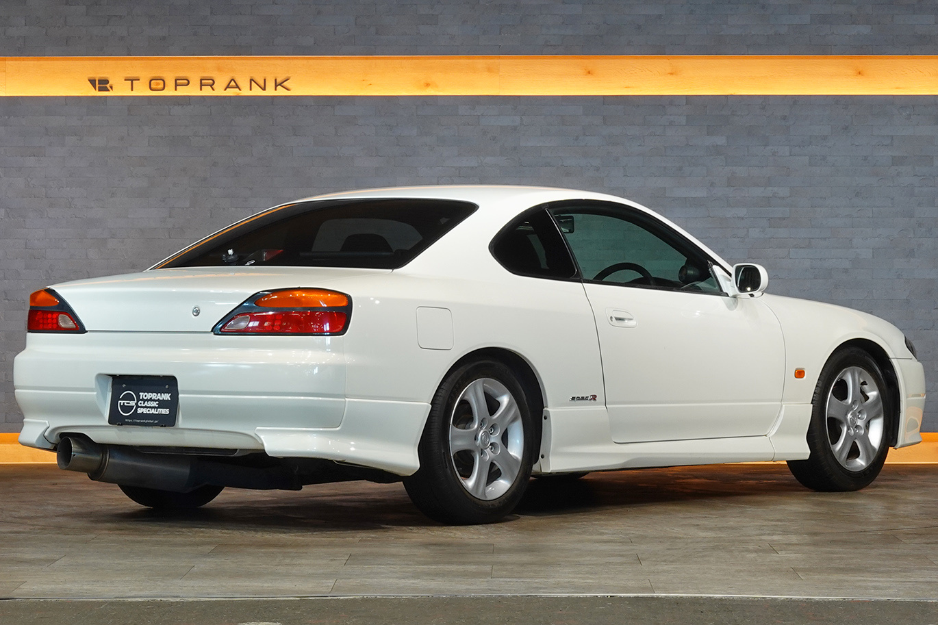 2002 Nissan SILVIA S15  Silvia Spec R・SR20DET Engine, Factory 6 Speed Manual, Aftermarket Spin-Turn Knob