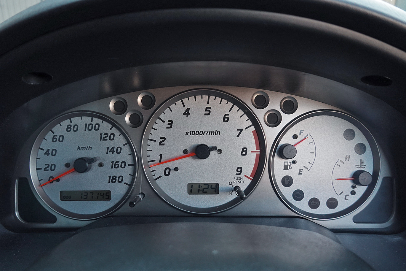 2002 Nissan SILVIA S15  Silvia Spec R・SR20DET Engine, Factory 6 Speed Manual, Aftermarket Spin-Turn Knob