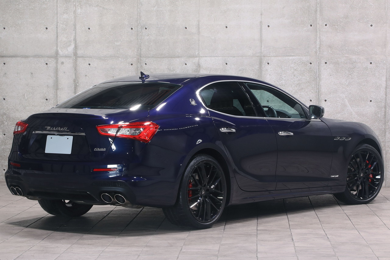 2020 Maserati GHIBLI null