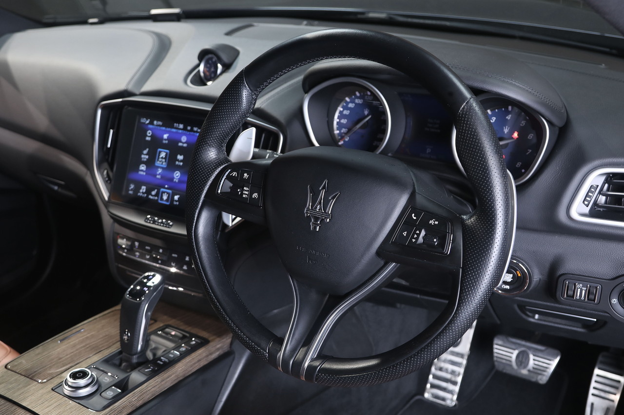 2020 Maserati GHIBLI null