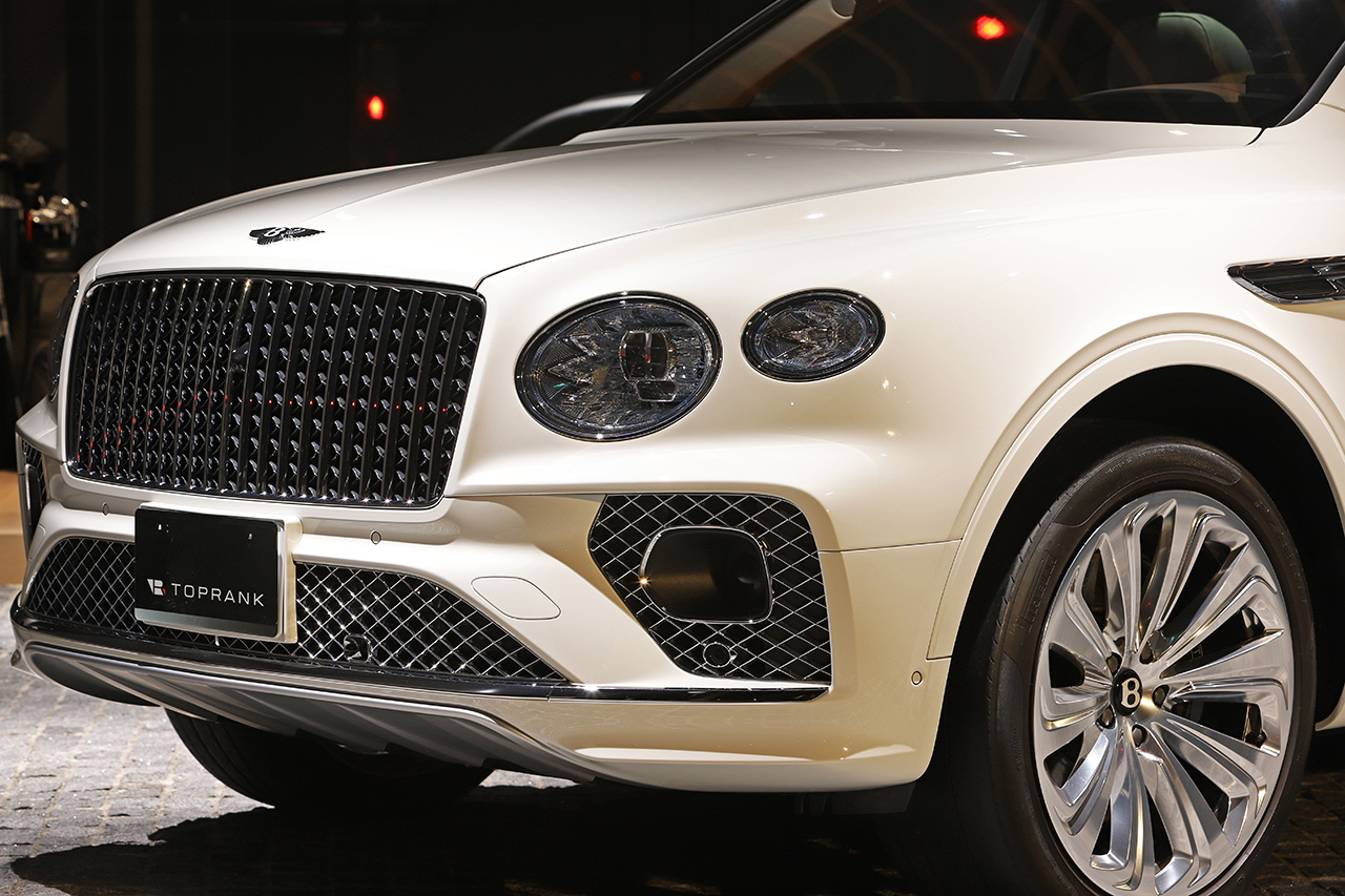 2023 Bentley Bentayga 