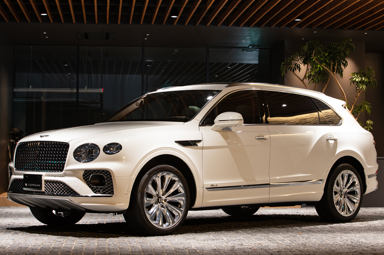 2023 Bentley Bentayga 