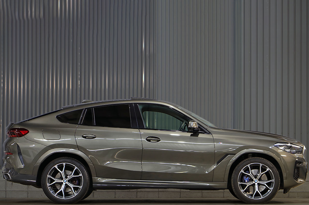 2022 BMW X6 