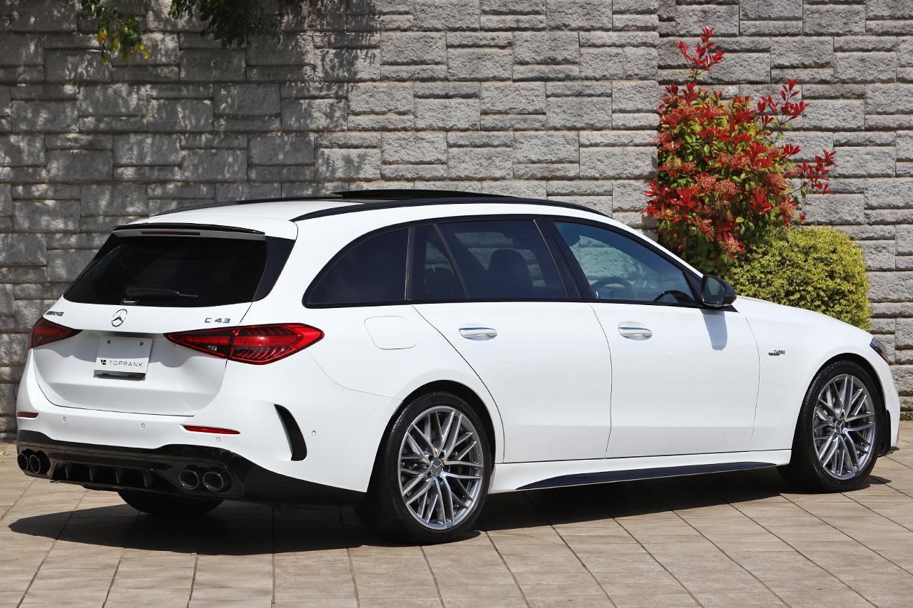 2023 Mercedes-AMG C CLASS 