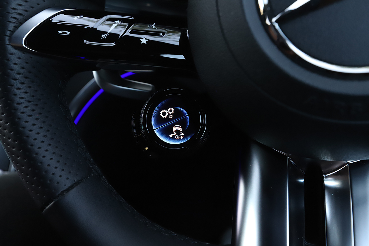 2023 Mercedes-AMG C CLASS 