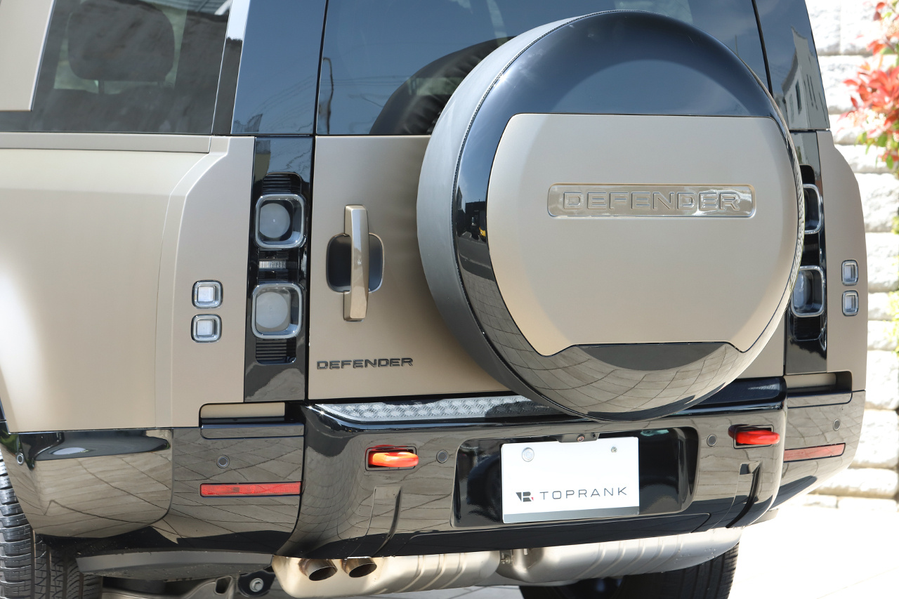 2025 Land Rover DEFENDER 130 X D350