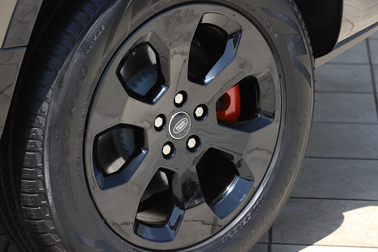 2025 Land Rover DEFENDER 130 X D350