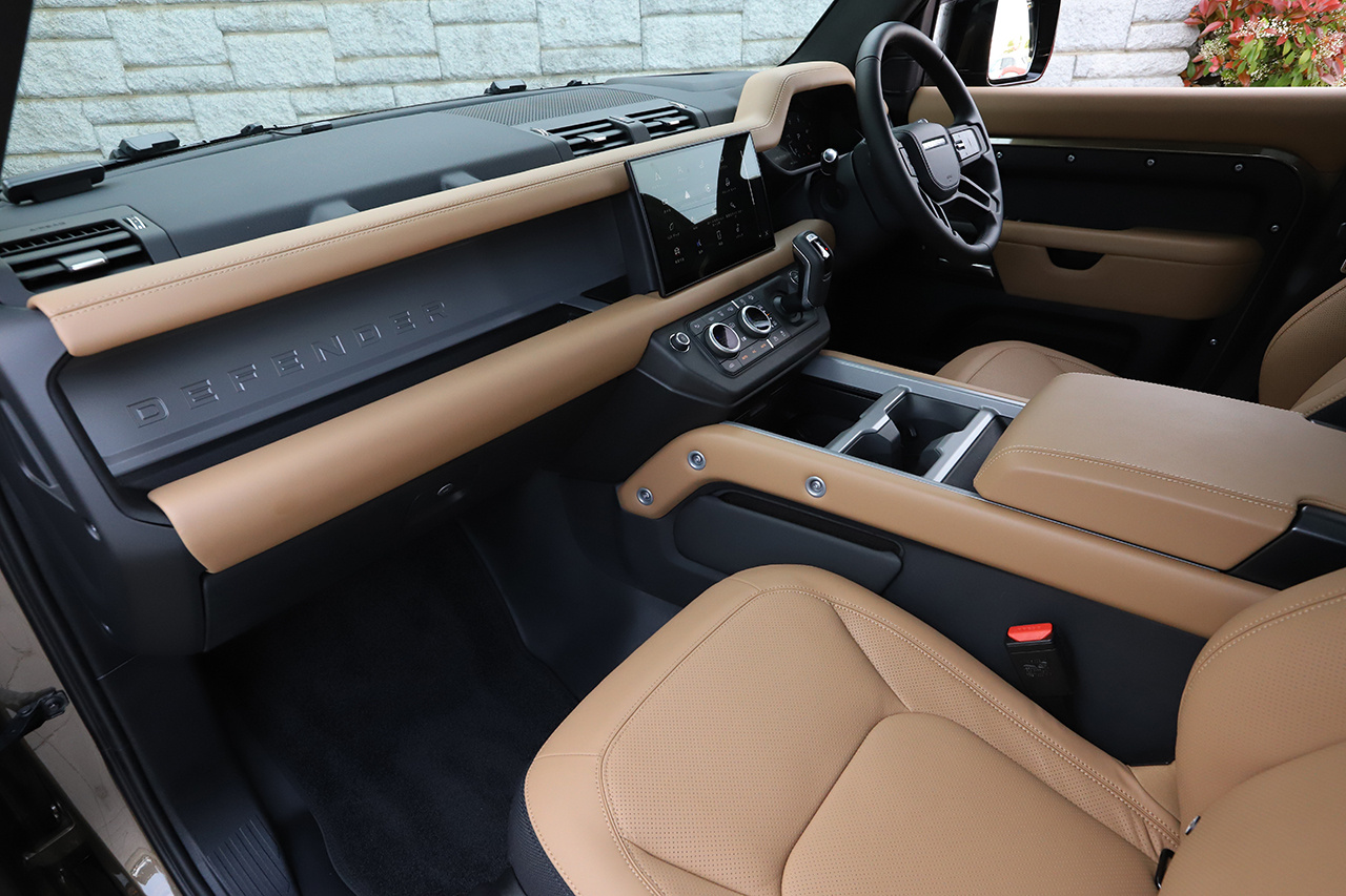 2025 Land Rover DEFENDER 130 X D350