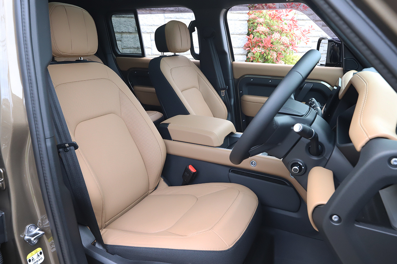 2025 Land Rover DEFENDER 130 X D350